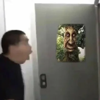 😮