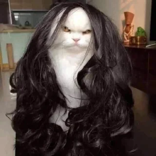 😠