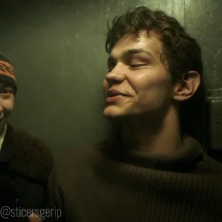 😀