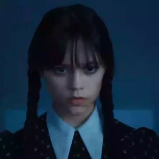 😐