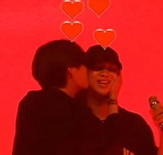 😘