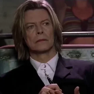 😐