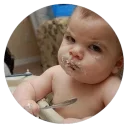 👶
