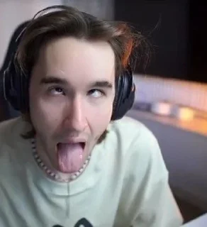😛