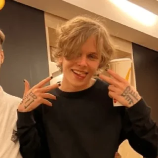 🌍