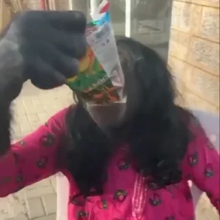 ☺