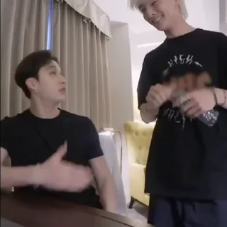 😊