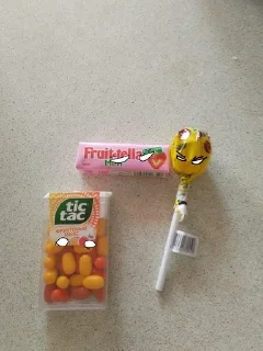 🤨