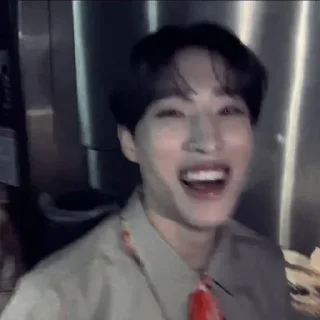 😆