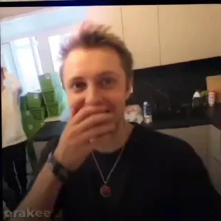 😎