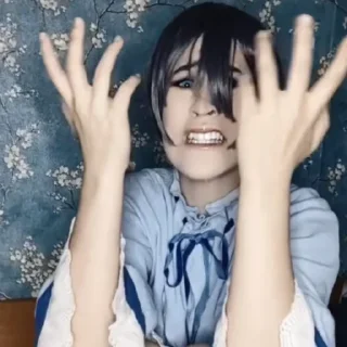 😖
