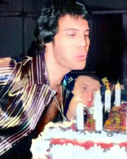 🎂