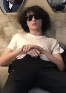😎