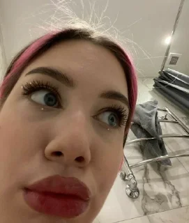 😶
