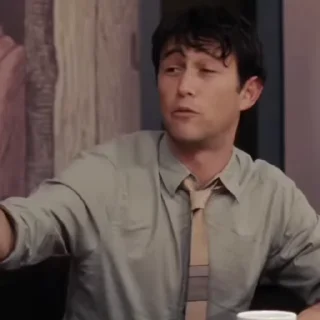 😠