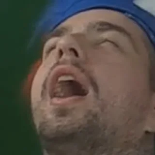 😳