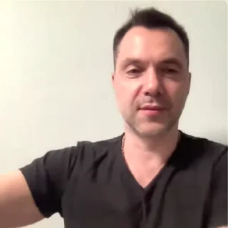 👦