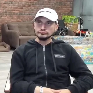 😐
