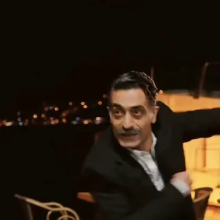 👊