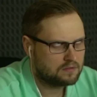 👀