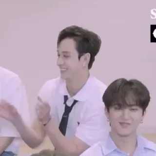 😆