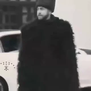 💂
