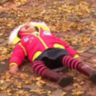 😭
