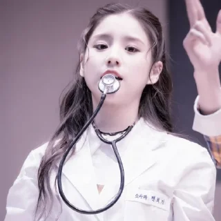 Heejin @FVCKIESTGURL