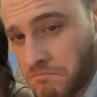 🤨