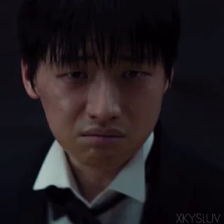 😔