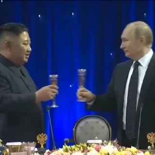 🥂