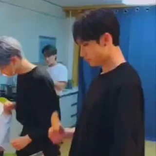 🦋