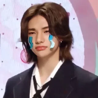 😭