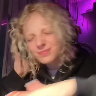 🎧