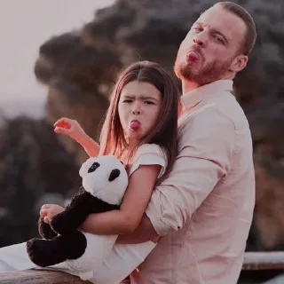 😝
