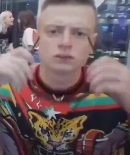 😎