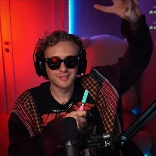 😎