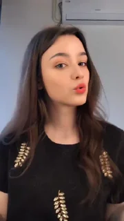 🦋