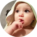 👶