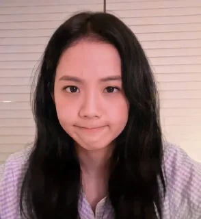 😠
