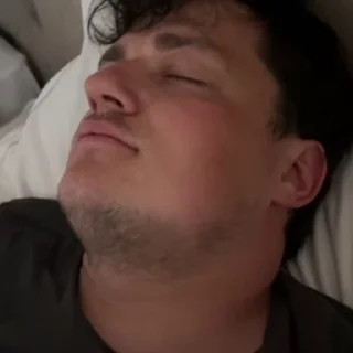 👀