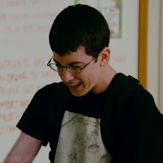 🕺