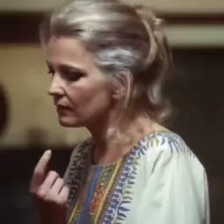 😔