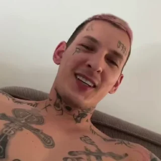 😂