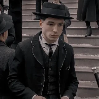 🎬