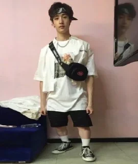 🗿