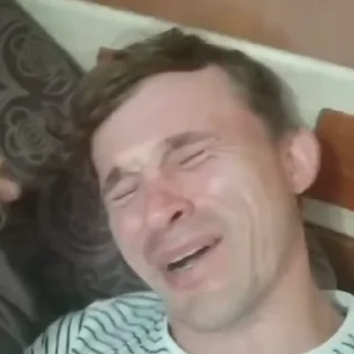 😭