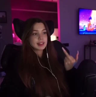 😂