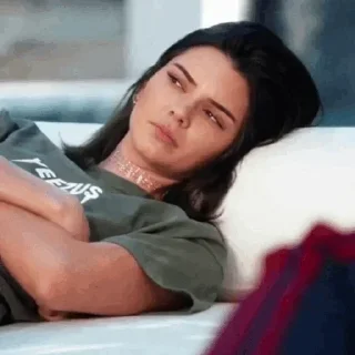 😑