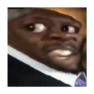 😨